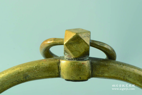 �ձ�����ͭ���͵���̨ϸ��