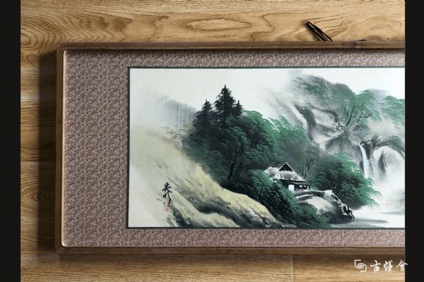 ��ɽ��ˮ�Ҷ�